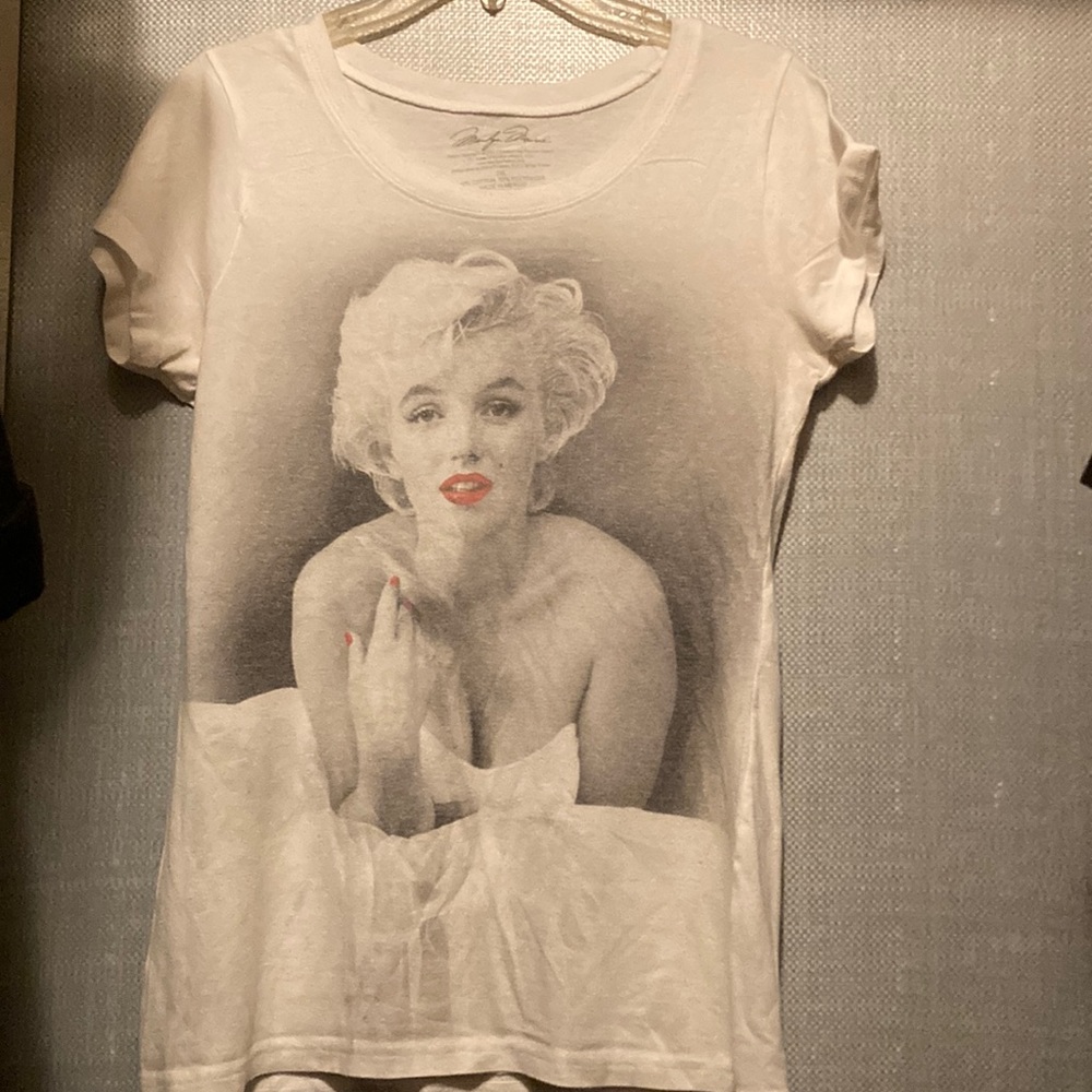 Marilyn Monroe oversized tee